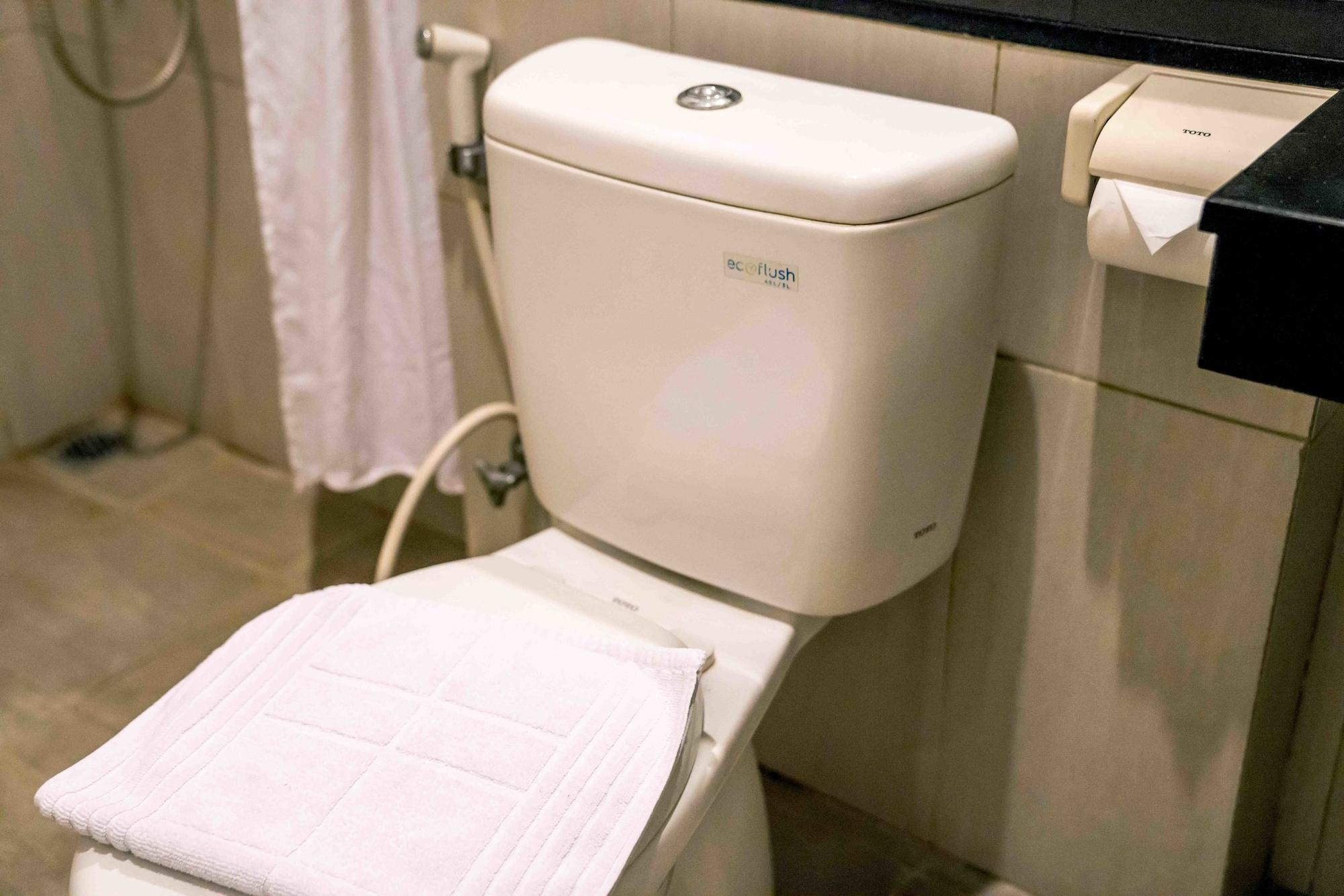 Legreen Suite Gatot Subroto Jakarta Eksteriør bilde